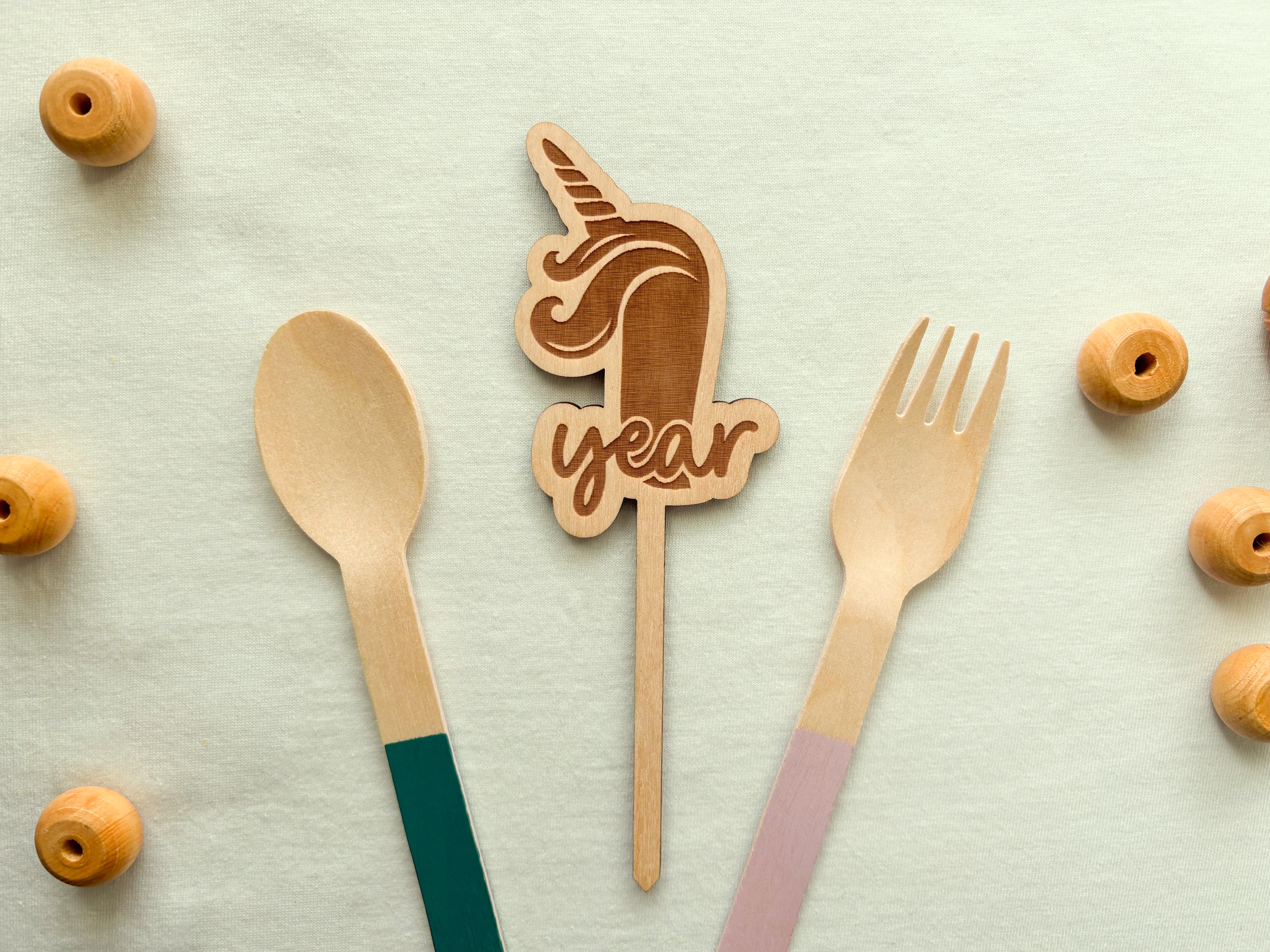 Wooden Cake Topper – Unicorn Design | Personalized Party Decoration for Birthdays & Baby Showers