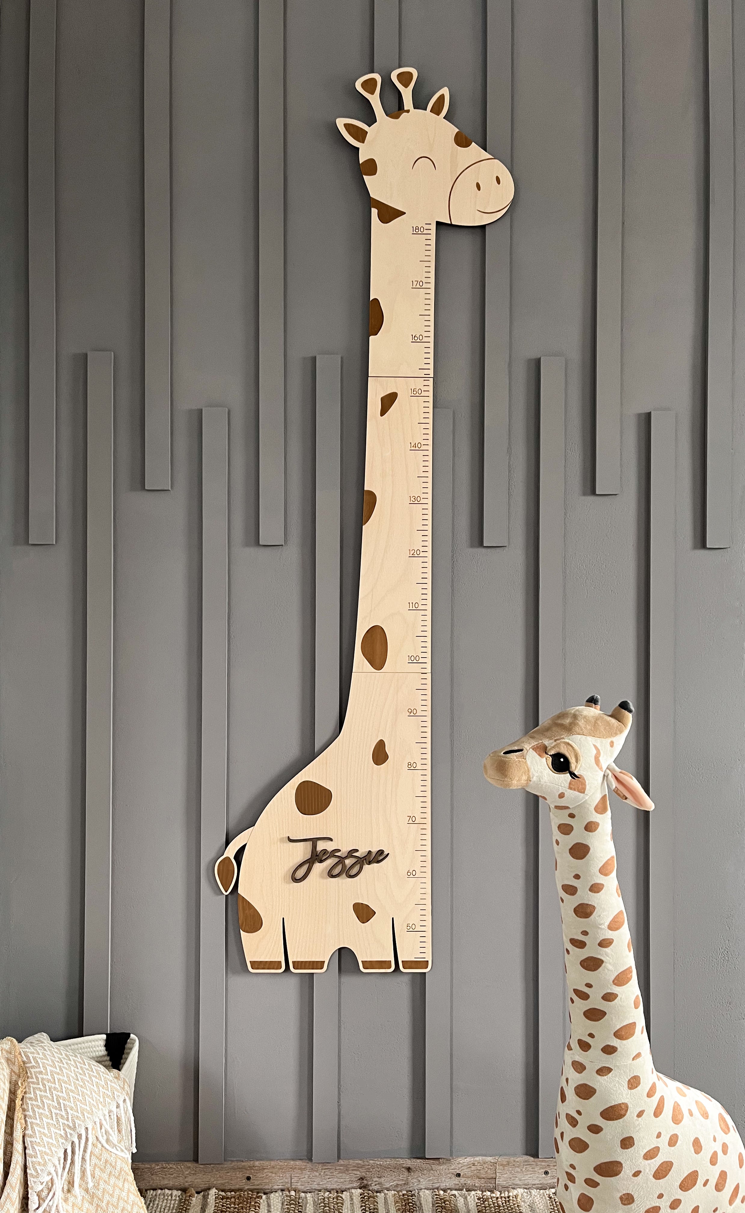 Personalized Giraffe Growth Chart – Wooden Height Ruler for Kids