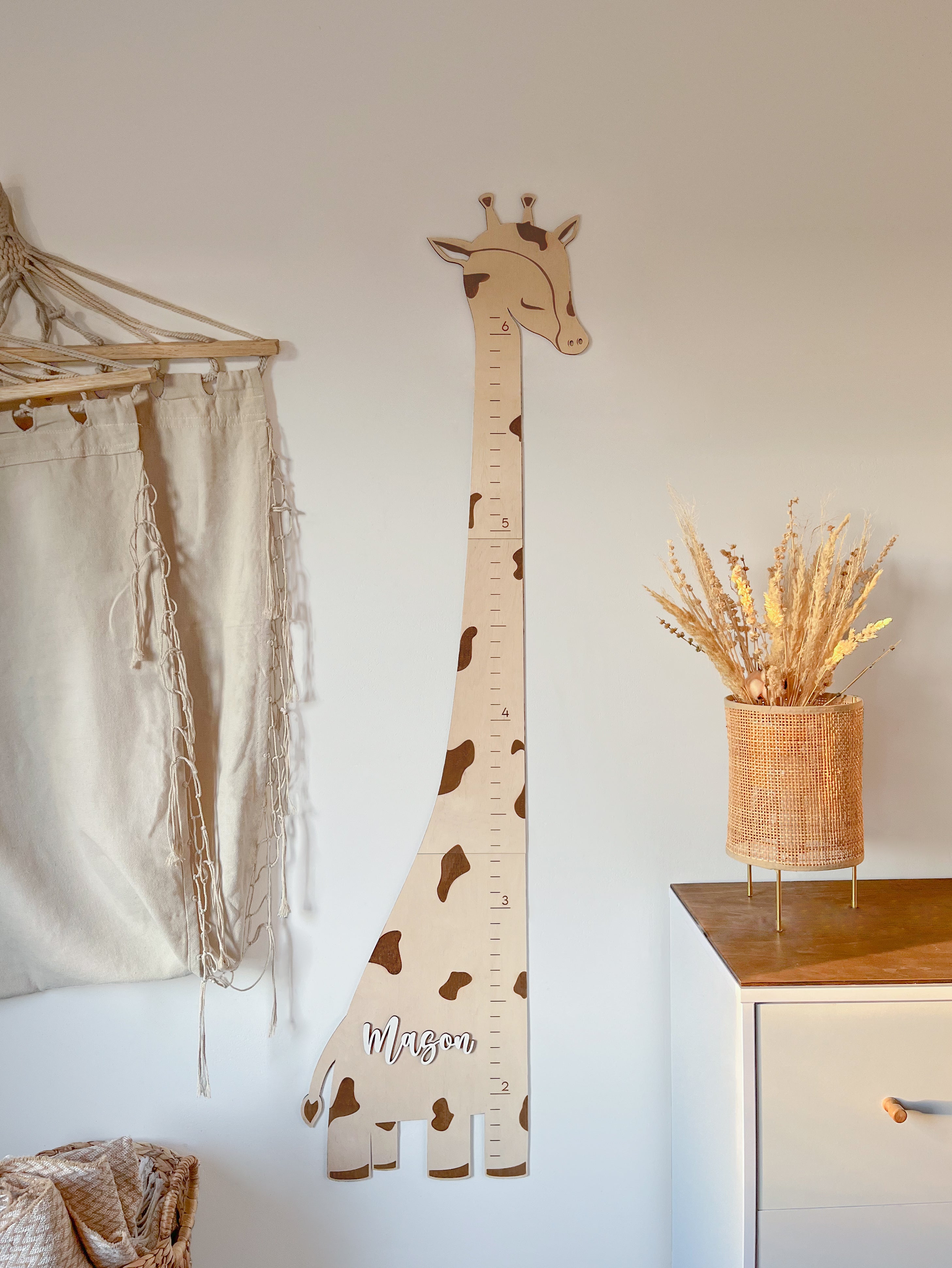 Personalized Giraffe Growth Chart – Custom Name Height Ruler for Kids