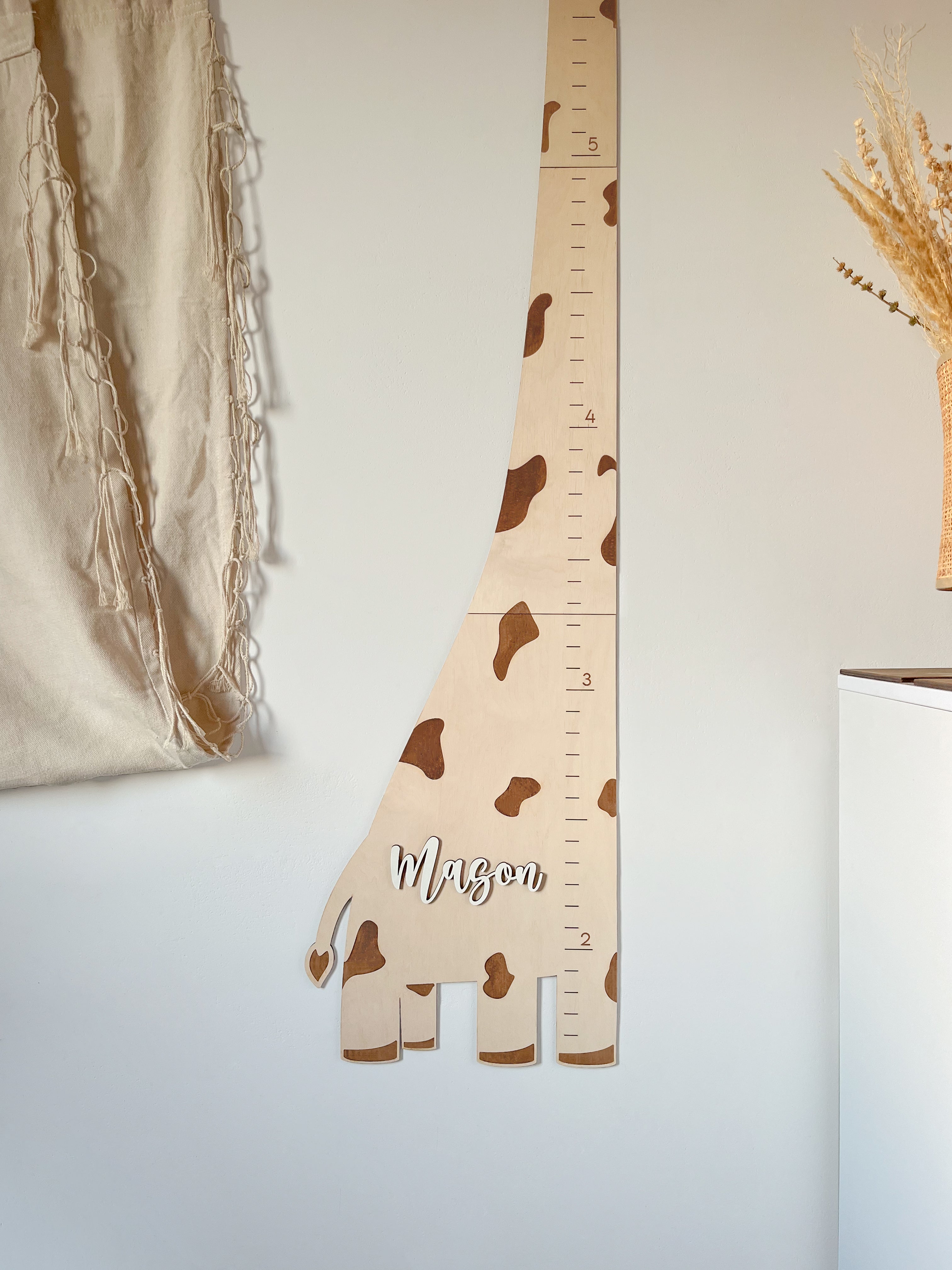 Personalized Giraffe Growth Chart – Custom Name Height Ruler for Kids